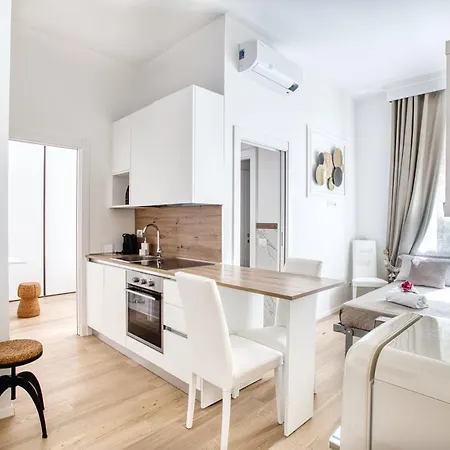 Joivy Old Navigli Family Apartment *