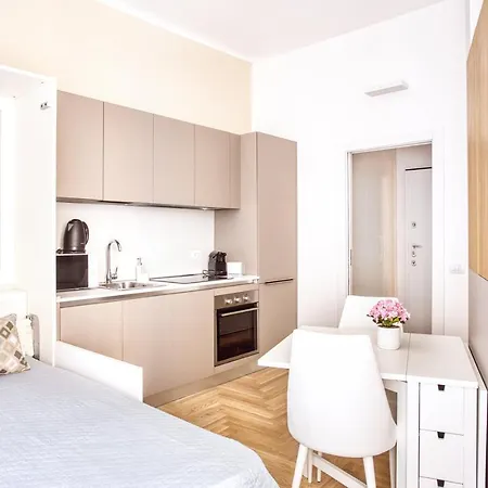 Apartment Joivy Old Navigli Family Mailand