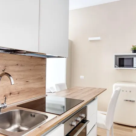 Joivy Old Navigli Family Apartment