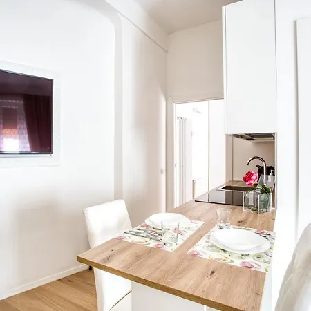 Joivy Old Navigli Family * Mailand