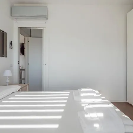 Luxury Near Linate Quintiliano 7 Apartmán *