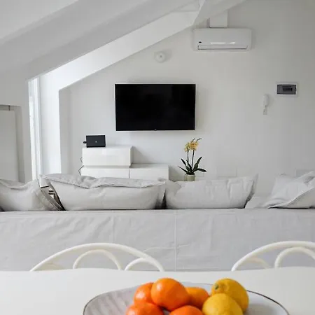 La Maison Life Apartment