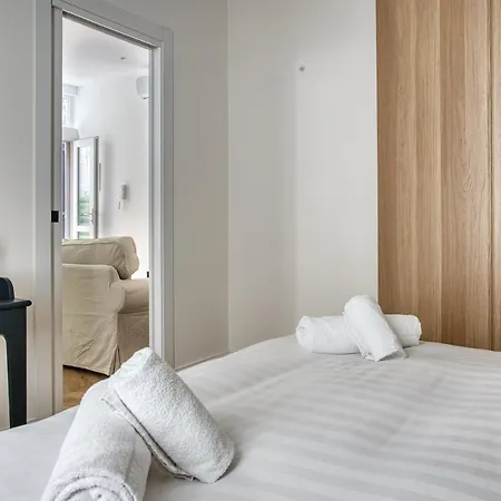 Joivy Stunning Flat With Balcony * Milaan