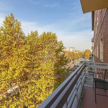 Apartamento Maiolica - Free Parking And Great Connection To Linate And Duomo