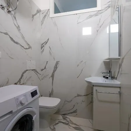 Sansiro Luxury Wi-fi & Netflix