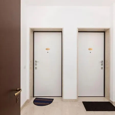 Magnoliaapartments - 2a Valle Duomo Милан