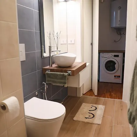 Apartment Guesthost - Fiera & Mico Comfy Mailand