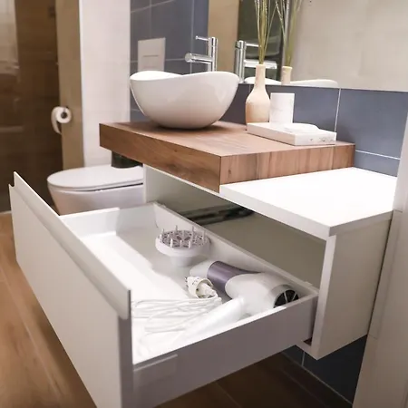 Apartman Guesthost - Fiera & Mico Comfy Milánó