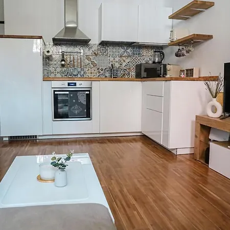 Guesthost - Fiera & Mico Comfy * Mailand