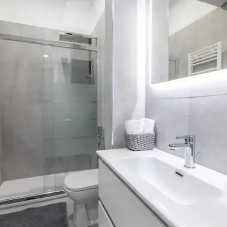 Arco Della Pace - Canonica 81