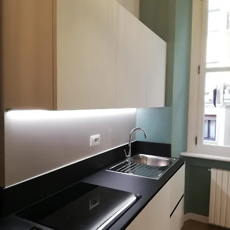 Perfect Place In Porta Venezia Apartment