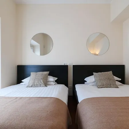 Lux Penthouse Palestro * Milánó