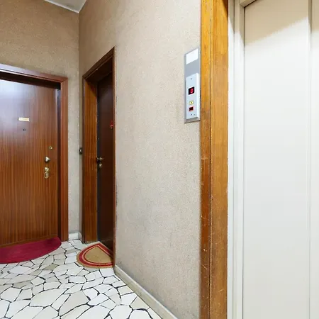 Primopiano - Romilli Apartment *