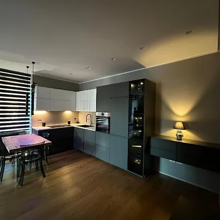 Lr Deluxe - Fondazione Prada - Metro M3 * Milano