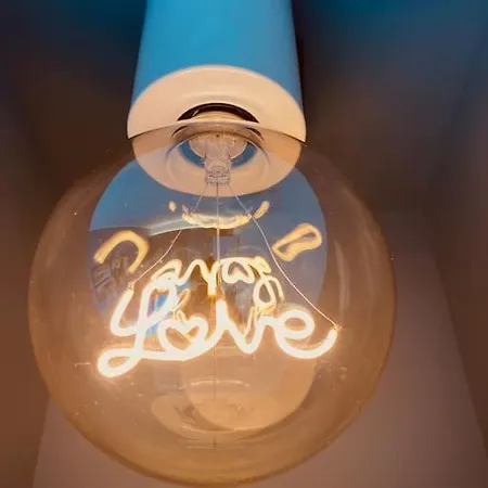 아파트 Fk House - Casa Moderna Con Vista Olimpiadi 2026 밀라노