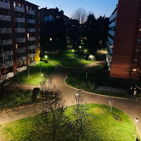 Fk House - Casa Moderna Con Vista Olimpiadi 2026 밀라노