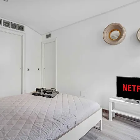 Cc8 -brera-isola- Modern - - Wifi Apartmán *