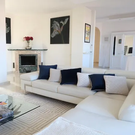 Apartmán Lux 180sqm Flat - Entire Last Floor *