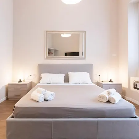 Santa Maria Valle 3 公寓 *