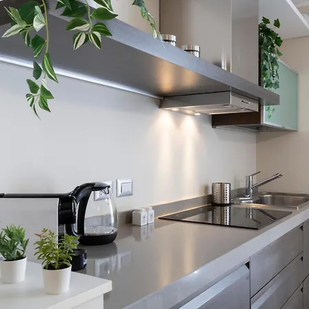Salomone - Mecenate District Apartman Milánó