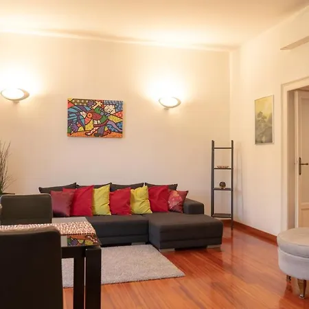 ****buenos Aires Luxury -5 Min. Duomo Apartment *