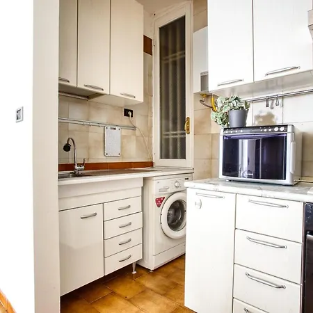 Joivy Adorable 1 Bed Flat Near Centre * Milano