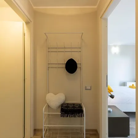 Salomone - Mecenate District