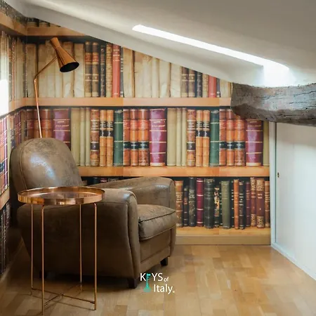 Keys Of Italy - Pontaccio 2 Your Refuge Rouge شقة *