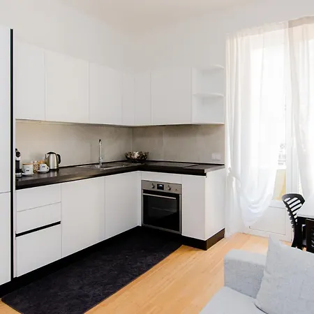 Schiaparelli 4 * Milano