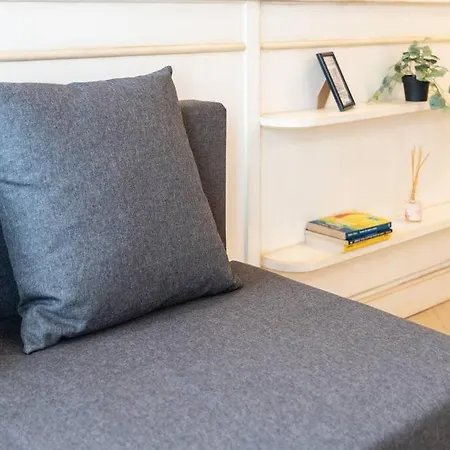 Colonne's Nest - Cozy And Silent With Ac شقة *