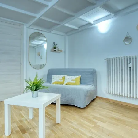Emo 19 Apartment Milan
