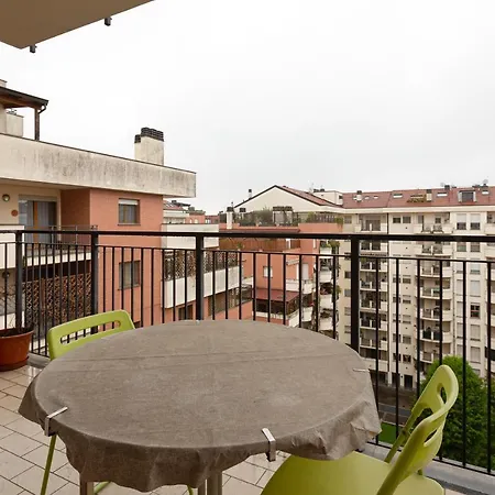 Apartment Milano-rubattino Comfy - With 2 Terrace *