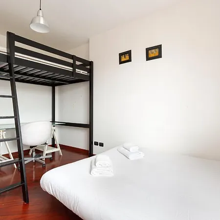 Guesthost - Milano-rubattino Comfy - With 2 Terrace 公寓 米兰