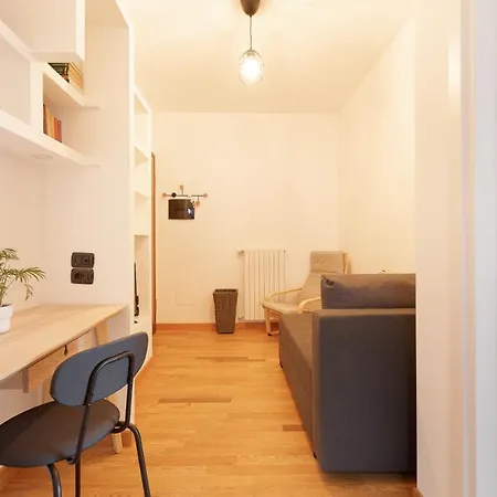 Comfy X3 - With Balcony