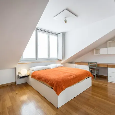 The Orange Attic - Navigli Area * Mediolan