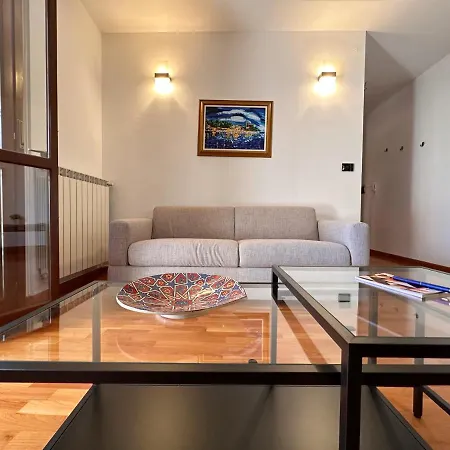 Διαμέρισμα Bwr - Bilocale Con Terrazzo, Via Gonin *