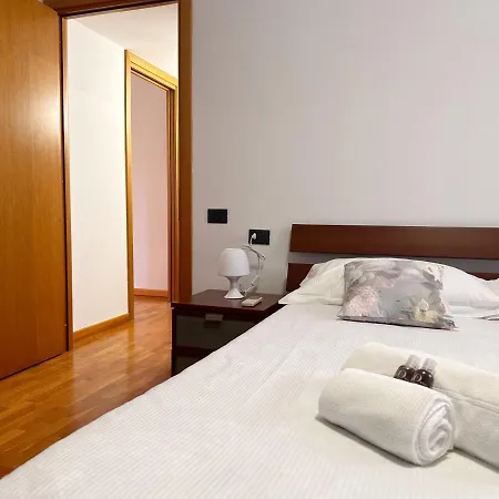 Bwr - Bilocale Con Terrazzo, Via Gonin * Μιλάνο