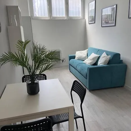 Your Urban Flat In Milan