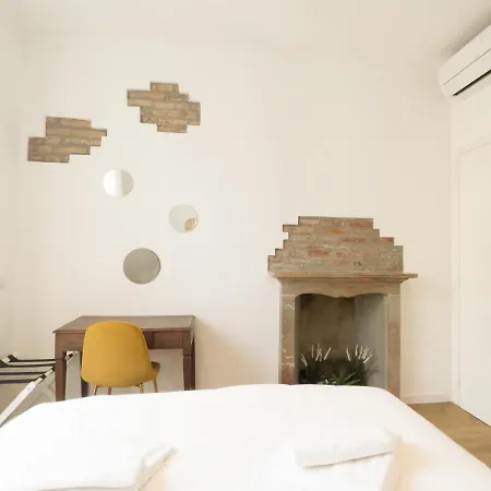 Easylife - - Palazzi 19 - Porta Venezia Daire