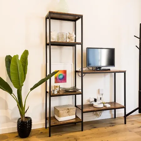 Easylife - - Palazzi 19 - Porta Venezia Appartement *