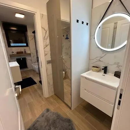 Stylish New In Navigli *