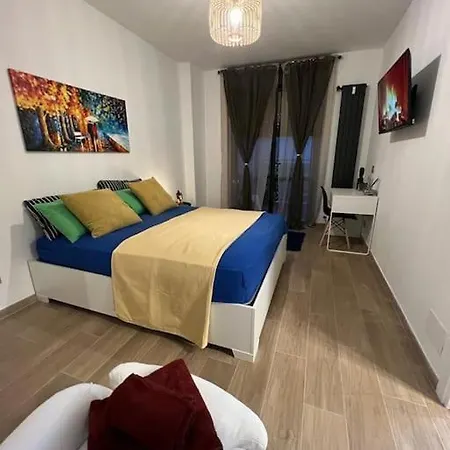 Appartement Stylish New In Navigli Milan
