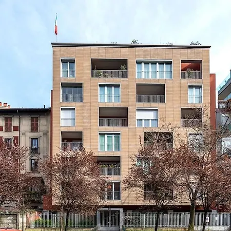 Porta Romana Luxury Apartament *