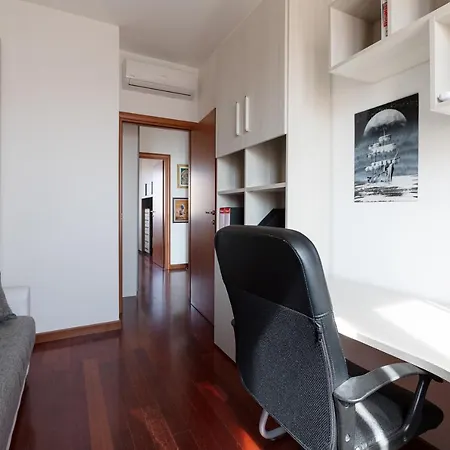 Apartment Rogoredo Cozy X5 *