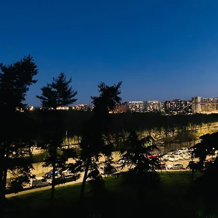 아파트 Fk House - Casa Moderna Con Vista Olimpiadi 2026 밀라노