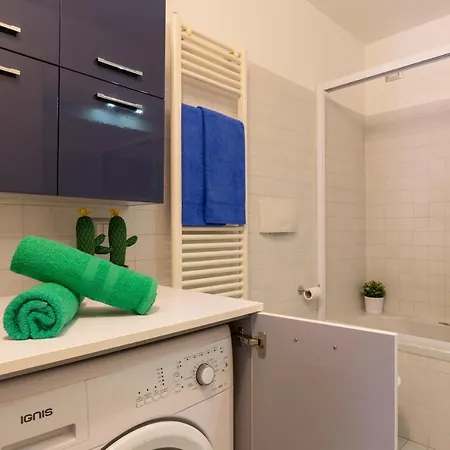 Salomone - Mecenate District * Milánó