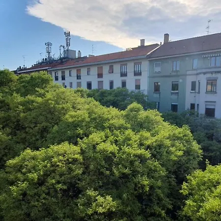 Apartamento Bnbutler - Aselli, 14 - Comodo E Luminoso *