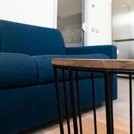 Italianway Easy - Naviglio Pavese 6 * Milão