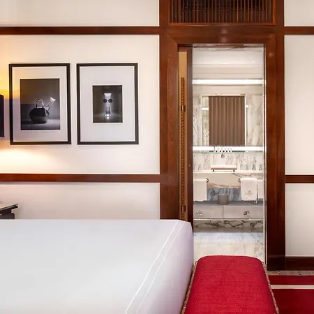 Portrait - Lungarno Collection 5* Milano