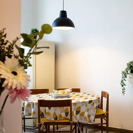 Arbe, Zona Isola Apartman *